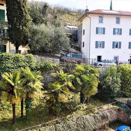 Lora Di Torbole House Nago