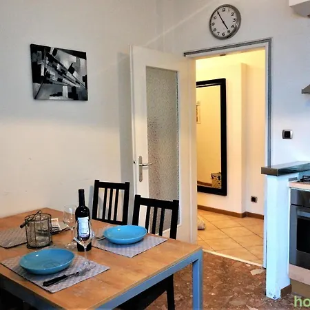 Appartement Lora Di Torbole House *