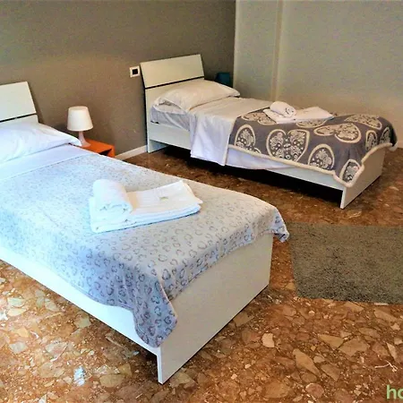 Lora Di Torbole House Appartement *